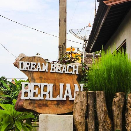 Dream Beach Berlian Nusa Lembongan  Exterior photo
