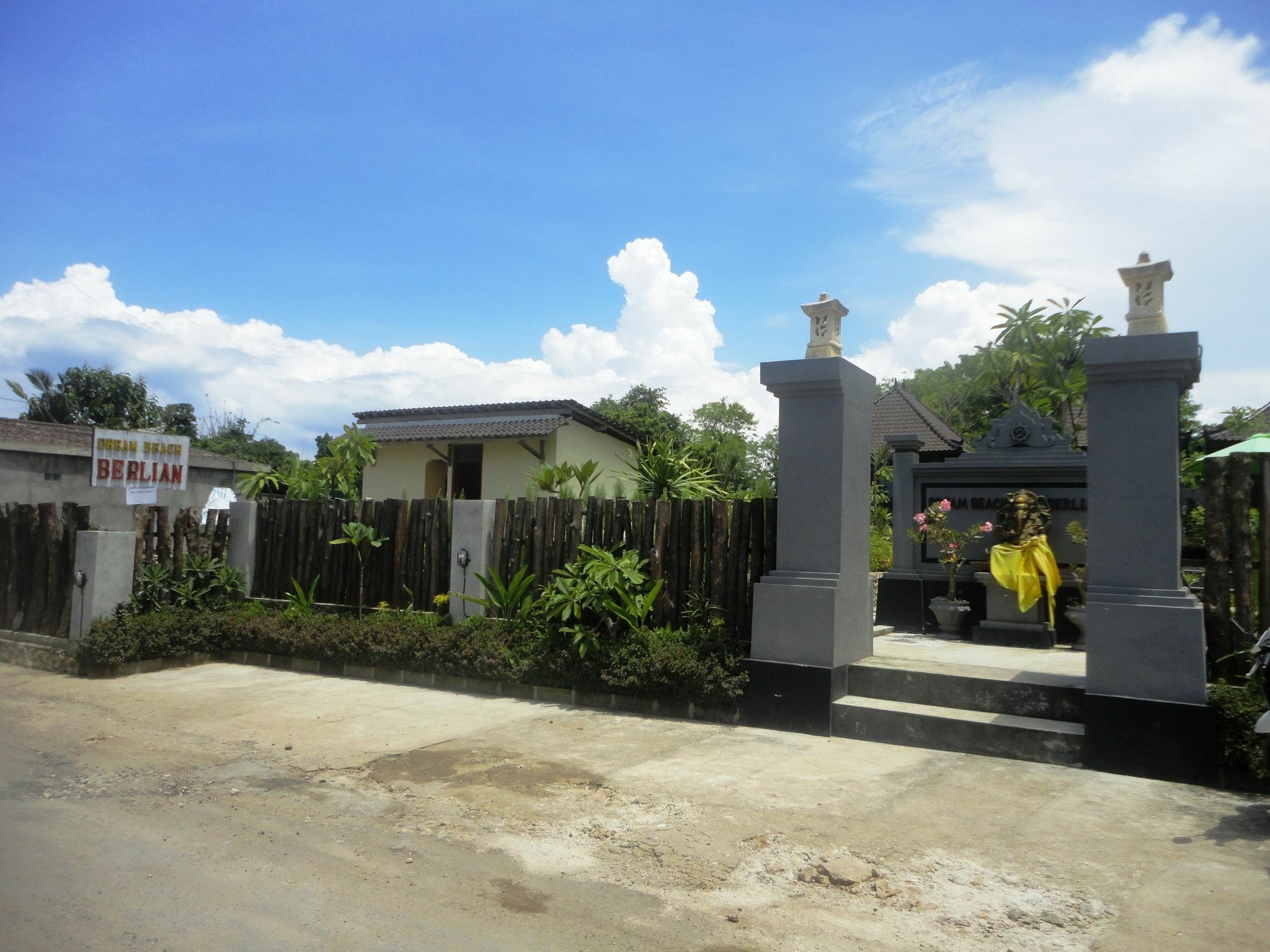 Dream Beach Berlian Nusa Lembongan  Exterior photo